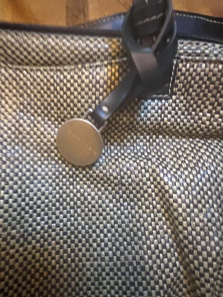 monedero reacción kenneth cole Foto 4 de 4