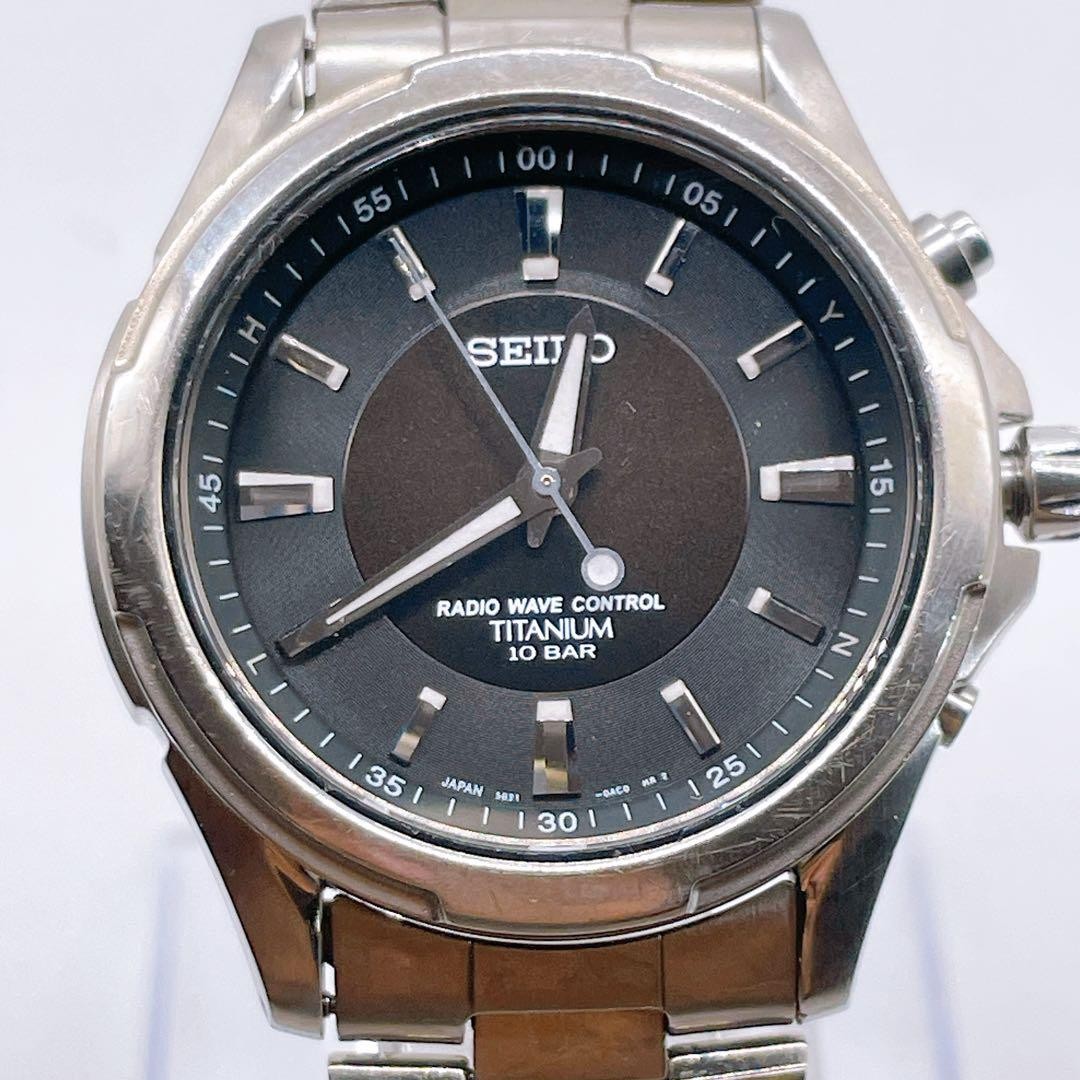 Цифровой фотоаппарат SEIKO Radio Solar 5B21