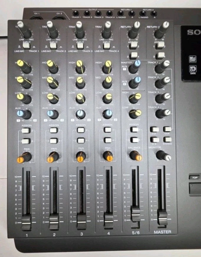 Sony mdm X4 Minidisc 4 Track Recorder Working - Image 2 of 4