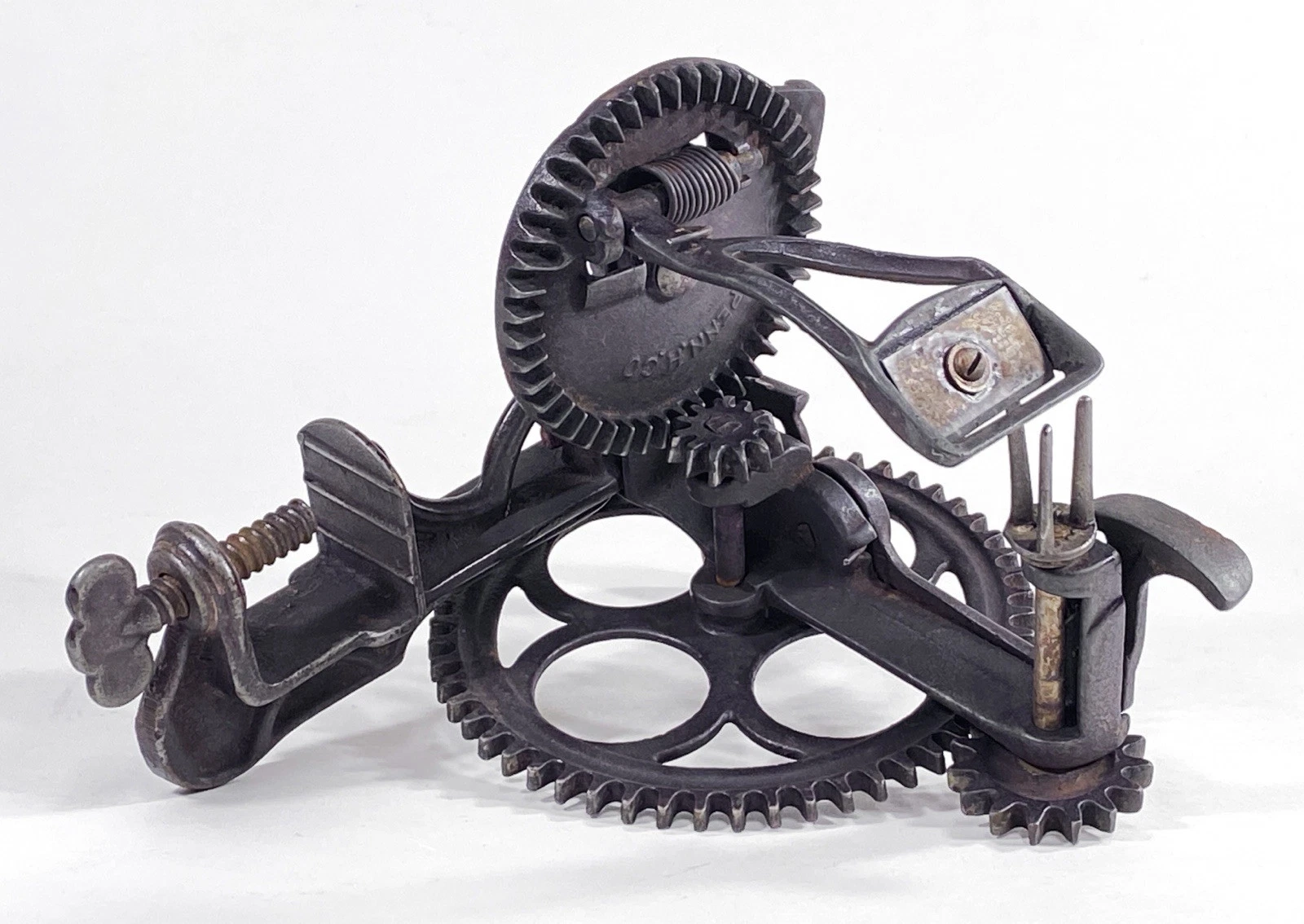 Antique Apple Peeler Penn Hardware Co. Cast Iron SMOOTH ACTION