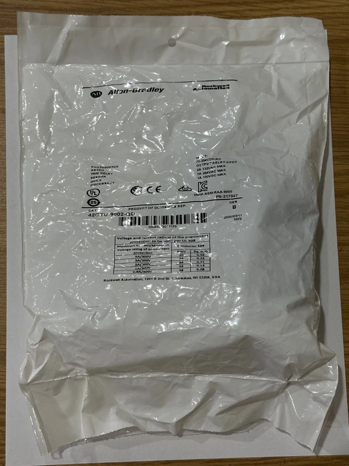 ALLEN BRADLEY 42GTU-9002-QD PHOTOSWITCH RETRO TIME DELAY SENSOR NEW IN BOX