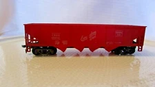 HO Scale Tyco 42' 4 Bay Hopper, CB&Q Burlington Route, Red, #300747