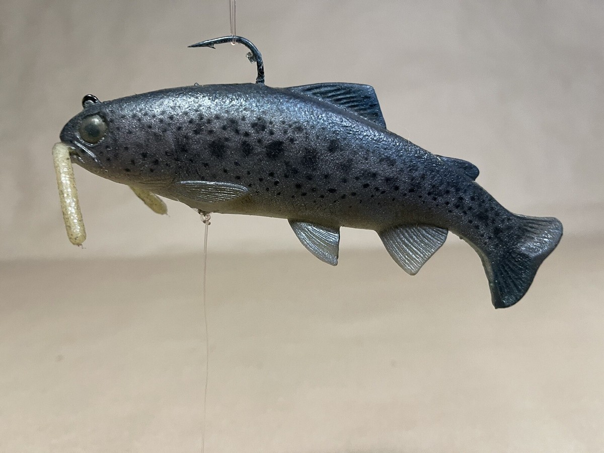 bass lure huddleston Deluxe 68 Special Coyote Bait & Tackle painted and colors may vary slightly from those imaged Huddleston Deluxe 6" Top Hook