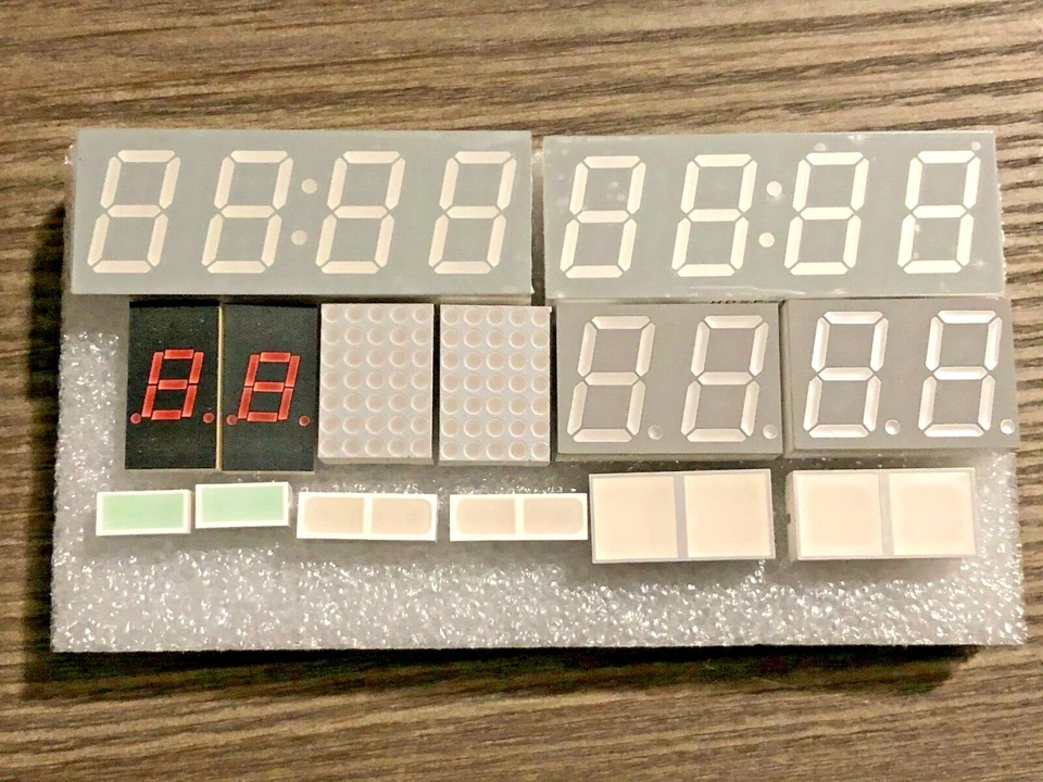 LED DISPLAY ASSORTED LOT 7 SEGMENT, DOT MATRIX, BAR VARIOUS COLORS NEW FAST SHIP - Image 3 of 3