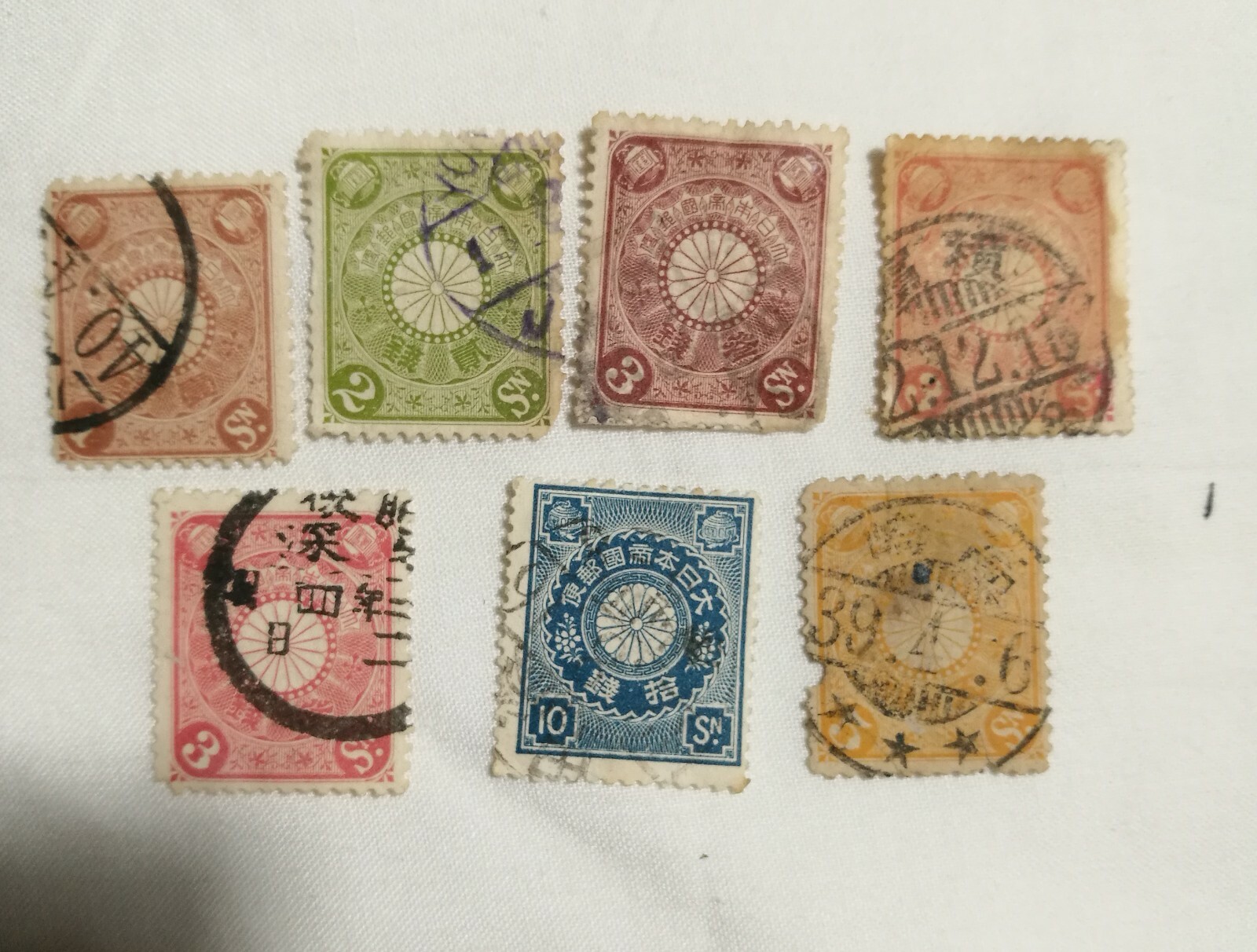 Picture 1 of 3