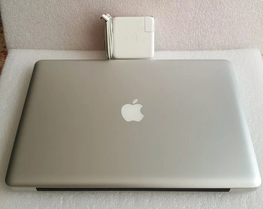 MacBook Pro 15.4インチ Mid2010 Corei7 メモリ8G