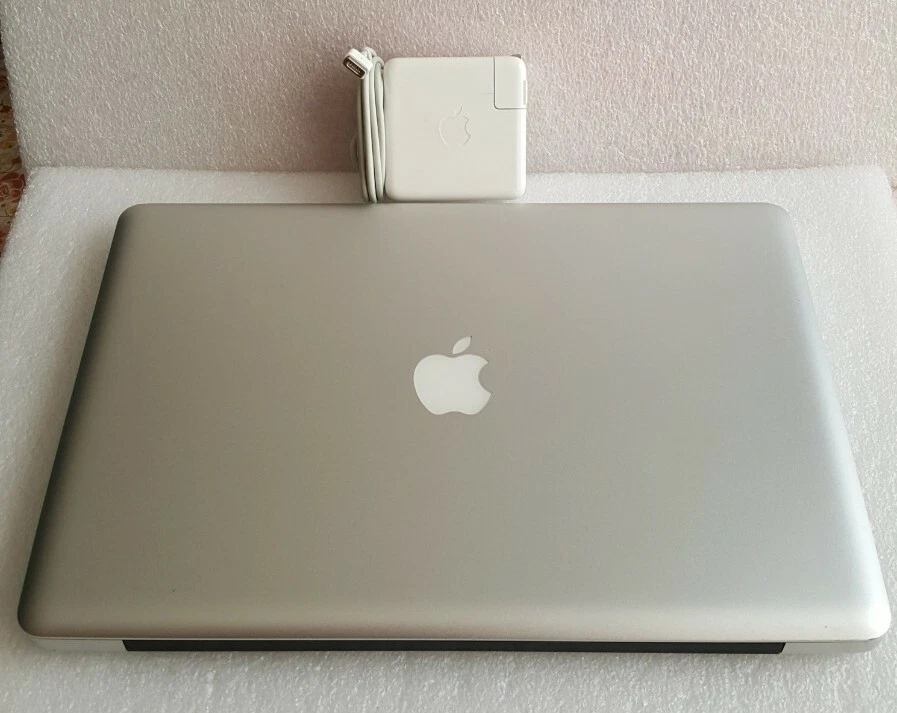 Apple MacBook Pro (15-Inch, Mid 2010) Core i7 2.66GHz 8GB Ram 500GB SSD *NO CD* - Image 2 of 4