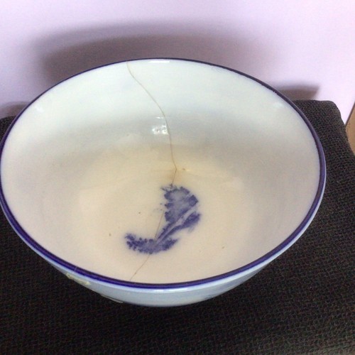ANTIQUE KEELING & CO LATE MAYERS BLUE & WHITE 7.1/2" BOWL c1890 pinned - Picture 6 of 10