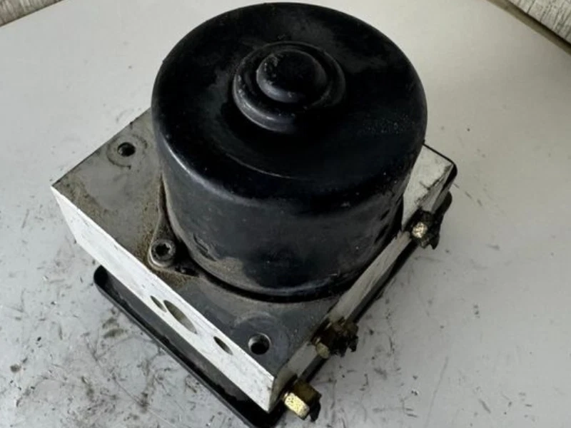 2005-2011 Nissan Frontier ABS Anti Lock Brake Pump Module ABS Assembly Oem — 第 2/4 张图片