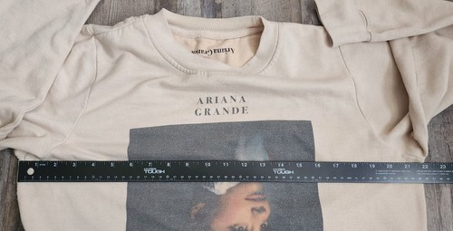 Ariana Grande Sweetener Tour Sweatshirt Size L Pullover Graphic Tan - Picture 4 of 9