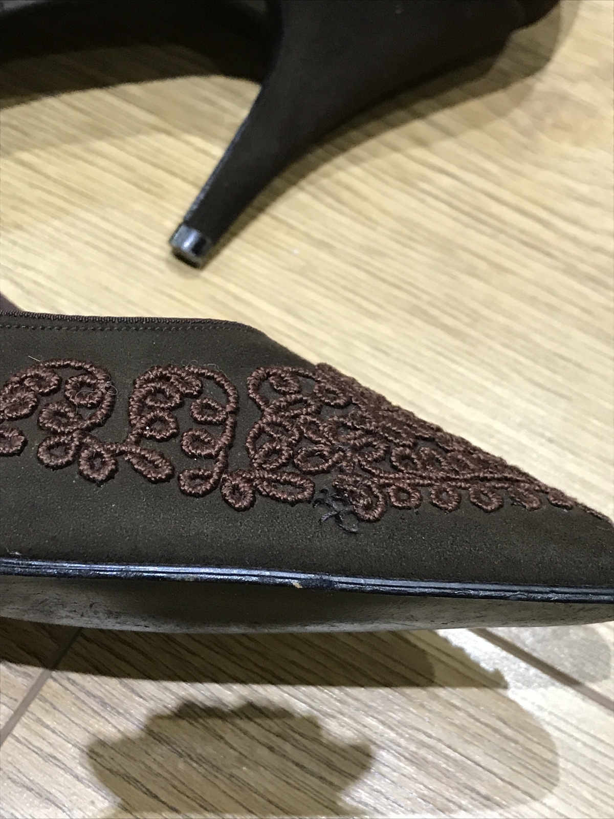 1960s Brown Suede "Fashion" Stiletto Court Shoes, Size 4 UK approx. 8