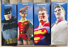 DC Direct Batman THE DARK KNIGHT RETURNS 2004 Collector action figure set of 4