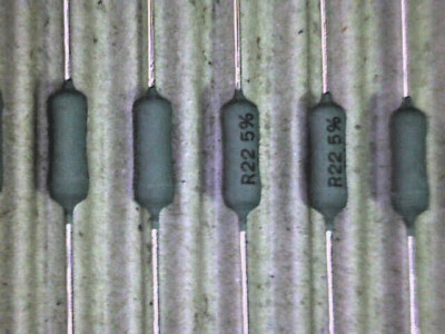  10x Drahtwiderstand 0R22 3W 5% Wirewound Resistor Vishay