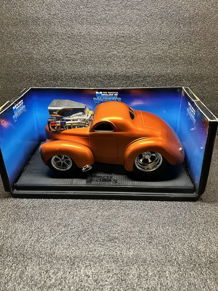 1941 Willys Muscle Machine 1:18 scale die cast - Image 3 of 4