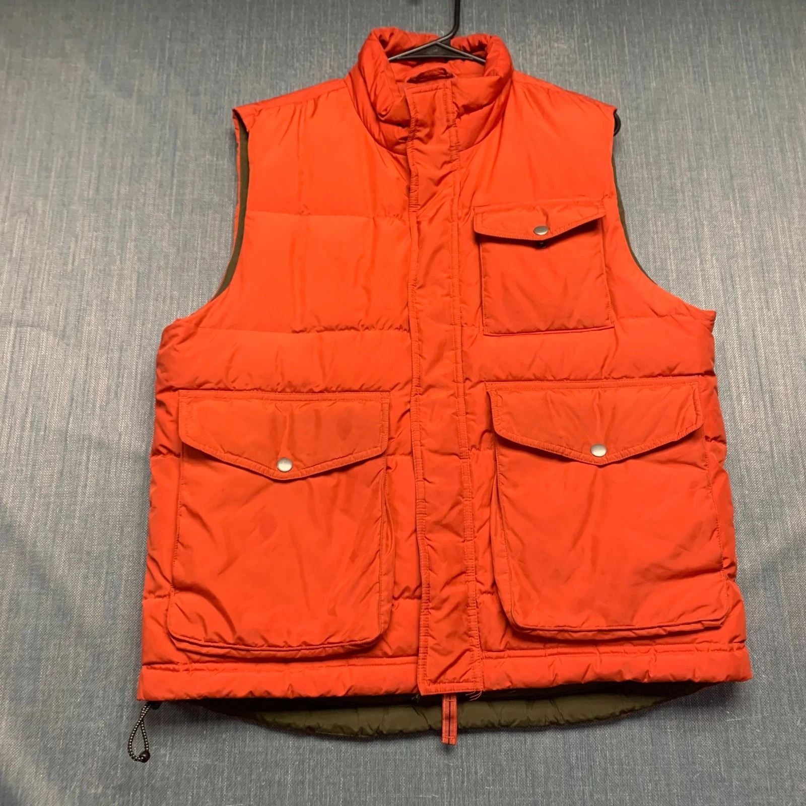 J.Crew Mens Puffer Vest Size M Orange Full Zip Quilted Padded Winter OutdoorDown