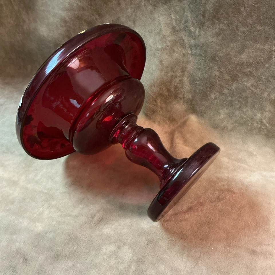 Victorian hand blown Glass ruby stained vintage grape leaf design compote Dish - Image 4 of 4