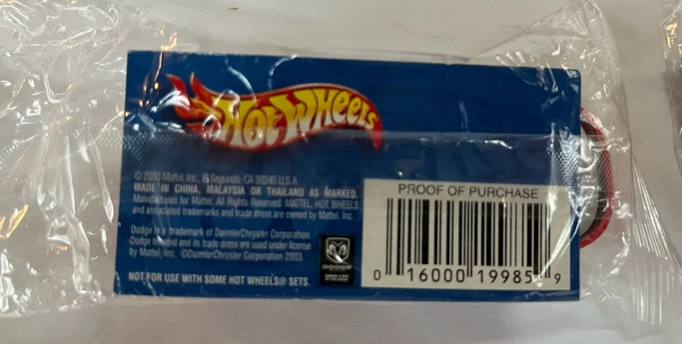Lote 8 Hot Wheels Salute to Richard Petty 2001 Dodge Intrepid #44 Bugles 1:64 Foto 3 de 4