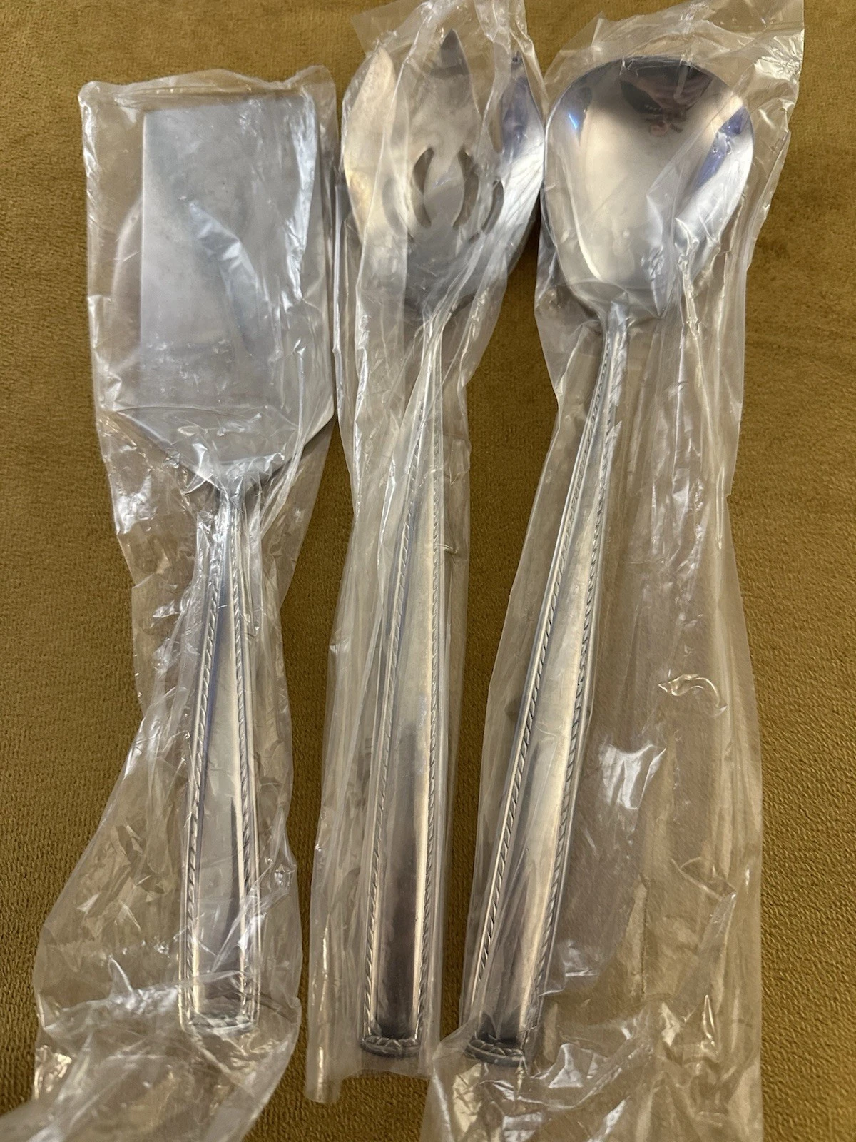 Large Serving Salad Fork & Spoon +Sptula Reed & Barton Tavern Hostess Stainless