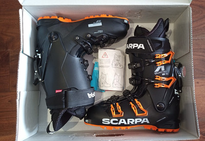 SCARPA 4 Quattro SL Skischuhe Mondo 27,5 einmal getragen