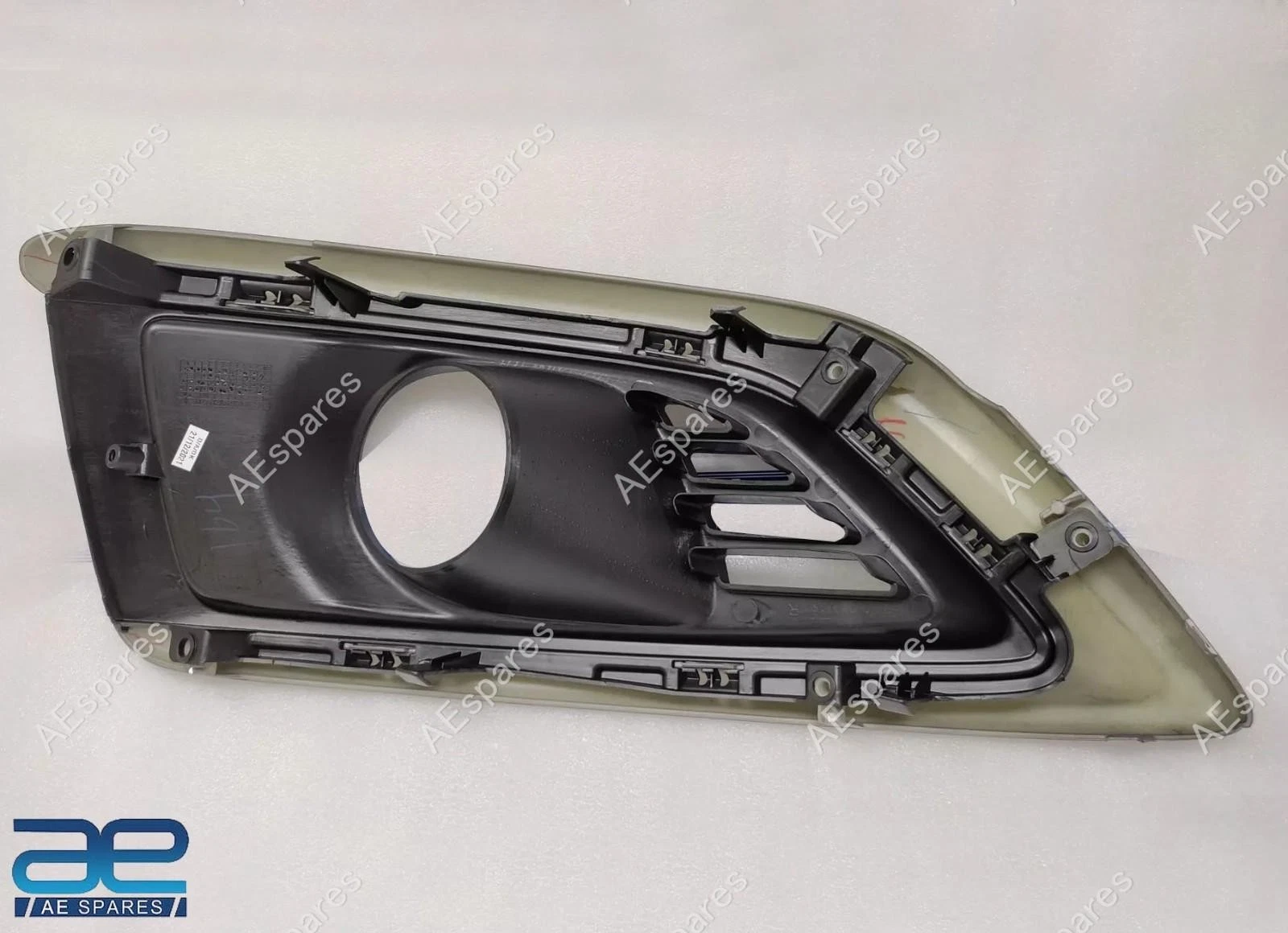Front Fog Lamp Bezel Cover RH For Suzuki Ciaz 2018-2020 71750M82R10-BMB view 4