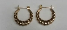 14k Gold Scalloped Hoop Earrings 