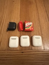 Lot 3 Apple AirPods A1602 Charging Cases  Earbuds Gen 1/2   Power On   Parts