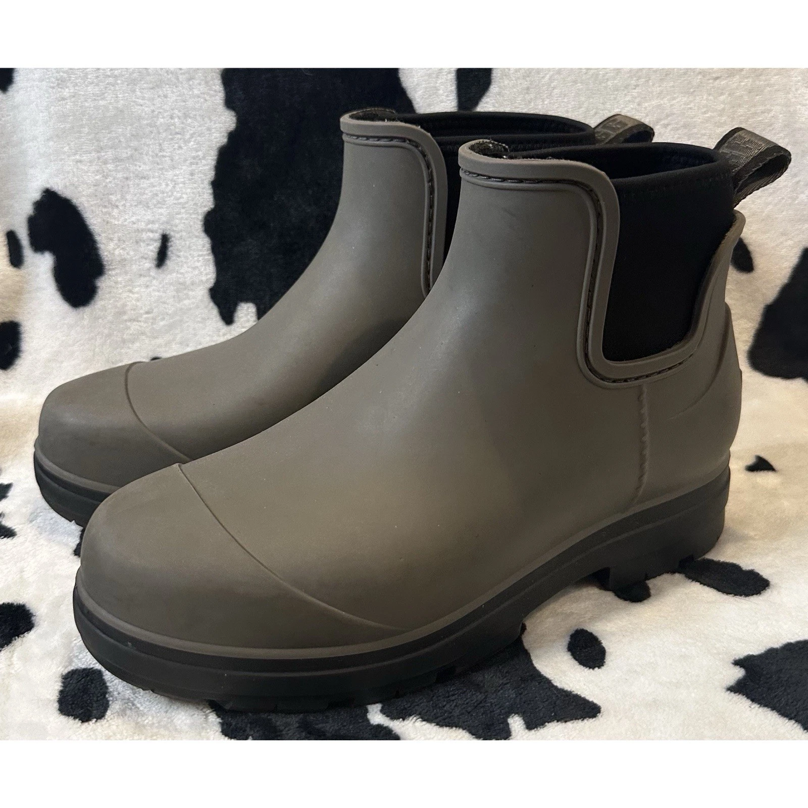 Stivali impermeabili UGG da donna a goccia taglia 7 Grigio