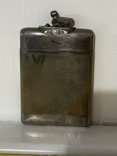 Étui à cigarettes Art Déco avec briquet intégré – années 1930