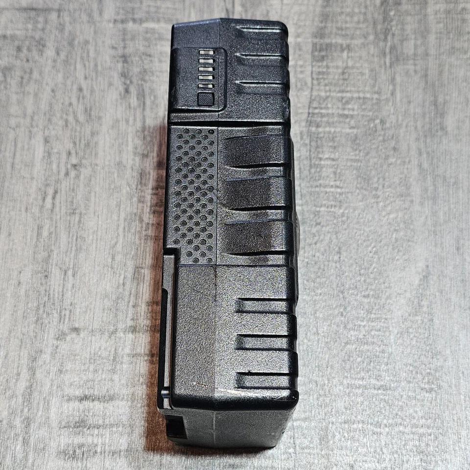 Batería de repuesto de ladrillo Redcode de cine digital rojo 14,8 V Mysterium  Foto 2 de 3