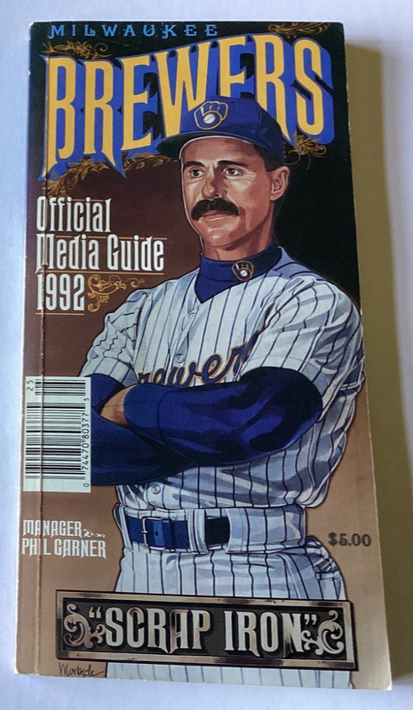 VINTAGE 1992 MILWAUKEE BREWERS MEDIA GUIDE YEARBOOK 184 Pages FREE SHIPPING