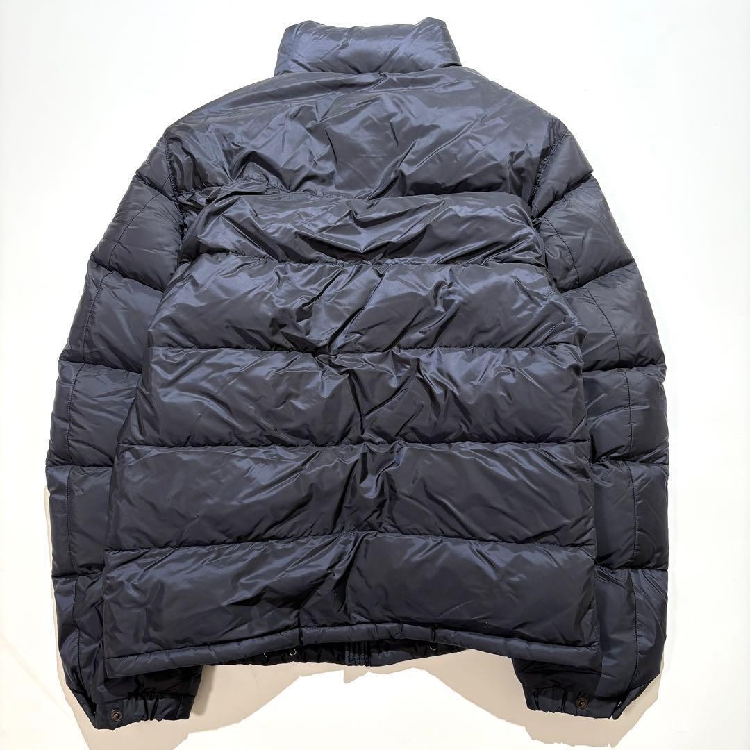 Model  Condition PRADA Down Jacket Triangle Logo … - image 4