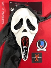 Timothy Olyphant Laurie Metcalf dual signed Ghostface mask Scream 2 Beckett COA
