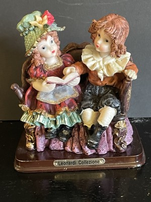 Leonardo collection figurine