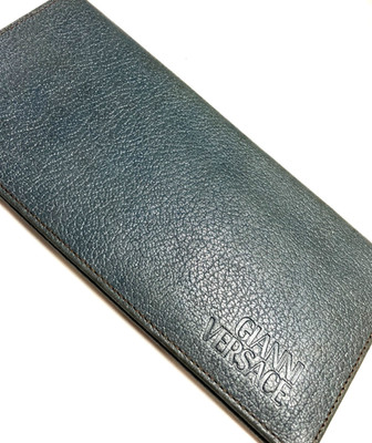 GIANNI VERSACE VINTAGE '92 LOGO EMBOSSED LEATHER LONG WALLET BIFOLD ITALY BLUE