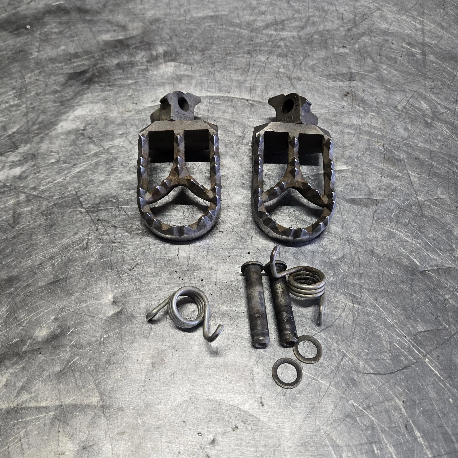 IMS Core Footpegs Yamaha 2015 - 2024 YZ250-450F