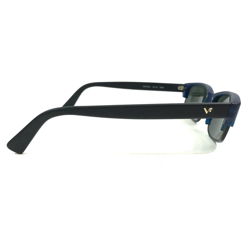 Gafas de sol Vogue VO 2138-S W848 monturas rectangulares azules con lentes verdes Foto 3 de 4