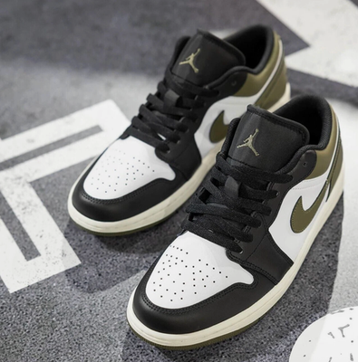 アイケーイー #011 スニーカー size 27〜29cm Nike Air Jordan 1 Low Black Toe Medium Olive 553558-092 Mens New
