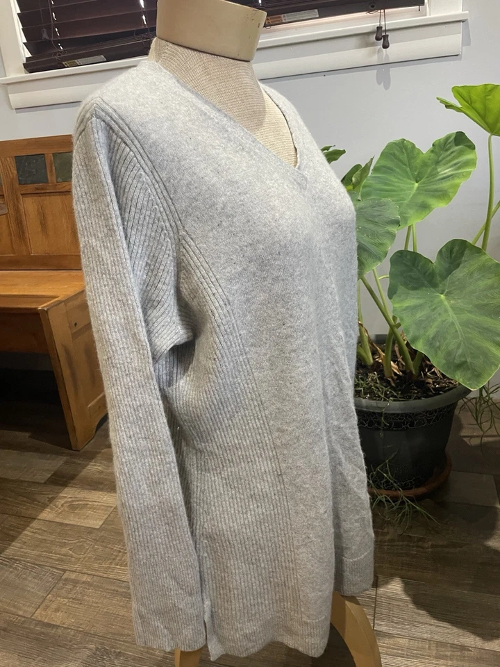 Isaac Mizrahi живой женский свитер XL кашемир пуловер V шеи длинным рукавом серый - Изображение 2 из 4