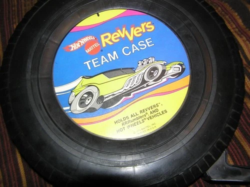 Vintage Hot Wheels Redline REVVERS Racing Wheel Team Case RARE & GOOD SHAPE! GH