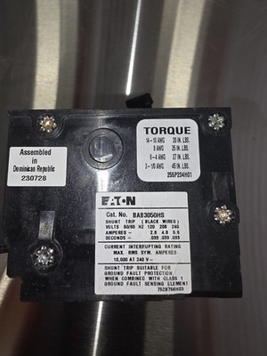 Eaton BAB3050HS 50A 3-Pole Shunt Trip Circuit Breaker 120/208/240V Ground Fault