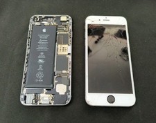 Lot of 2 Apple iPhone 6 - 16 GB - Space Gray - Unknown - Clear - Broken V55