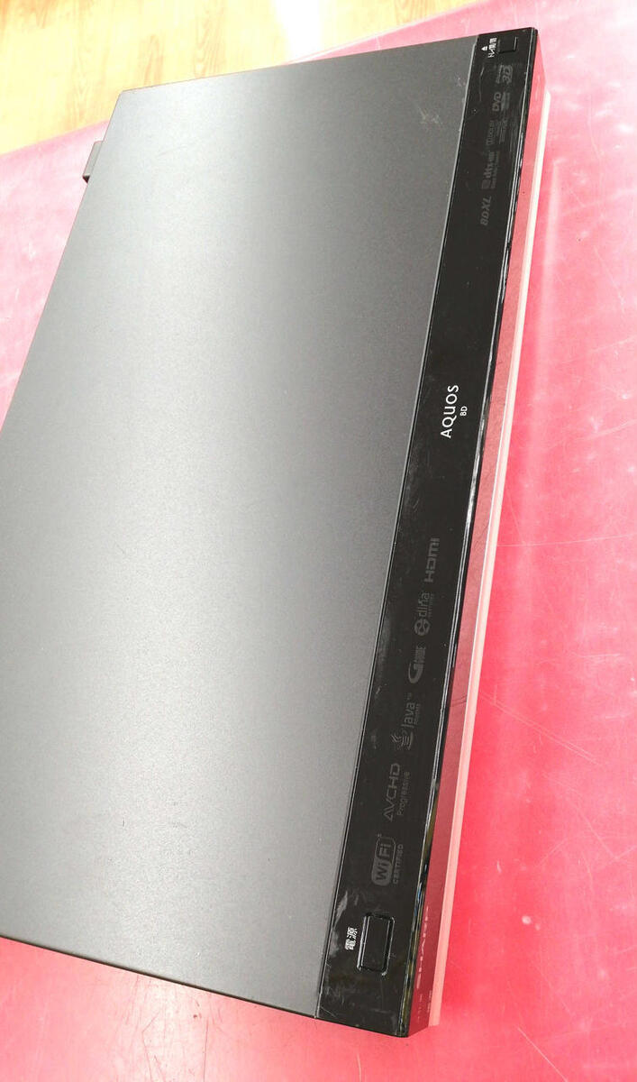Sharp AQUOS BD-W2700 Blu-Ray Recorder 2TB Used w/Accessories Sharp AQUOS BD-W2700 Blu-Ray Recorder 2TB Used w/Accessories