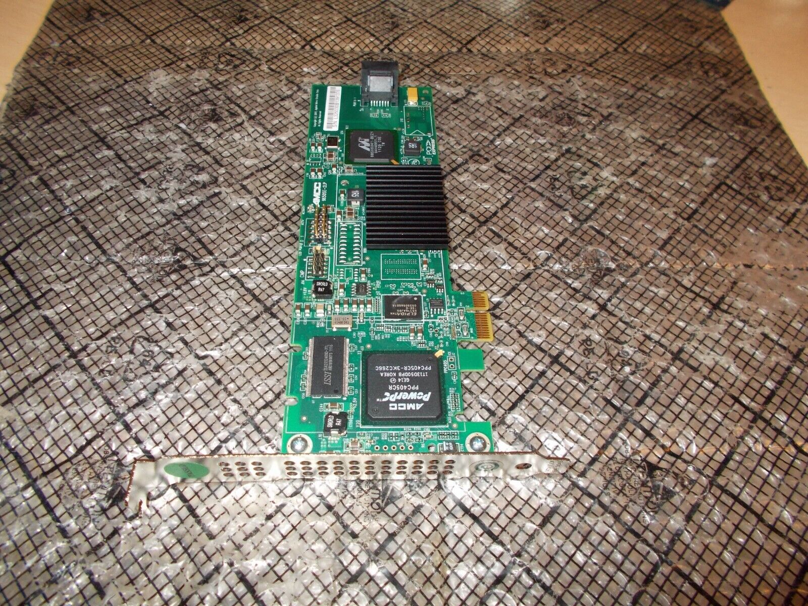 AMCC 9650SE-2LP PCI-E X4 2 Port SATA II Raid Controller Card