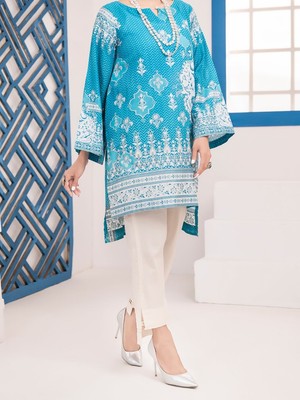almirah kurti