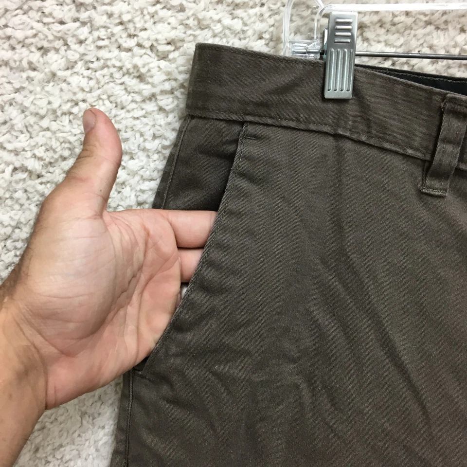 Volcom Shorts 38 Adult Brown Chino Pockets Logo Casual Outdoor Modern Fit Mens - Image 4 of 4