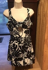 New Small Black And White Floral Romper