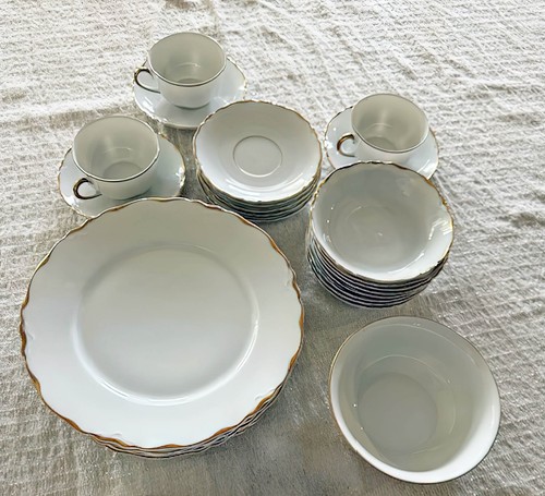 Beautiful, rare, Vintage H&Co Bavaria Dinnerware Set. Made in Germany! - Picture 5 of 21