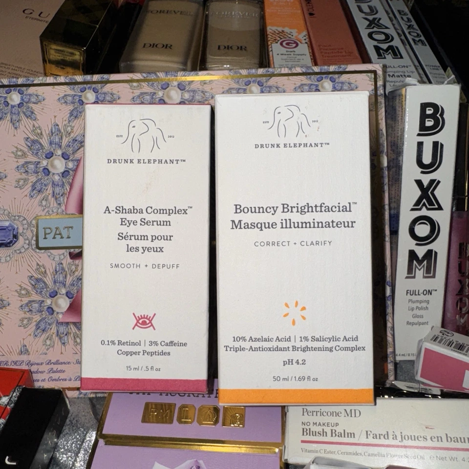 $1100+ DESCUENTO Dior, MAC, K~Belleza, Rara Belleza, FENTY, AMIKA, Pat McGrath y más Foto 3 de 4