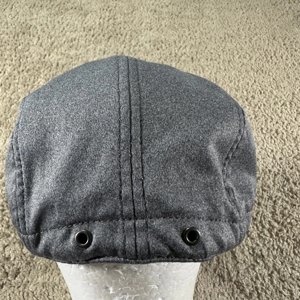 UACTP x Undefeated Sombrero Gorra Correa Trasera Para Hombres Gris Atlético Cinco Paneles Patín Logo Foto 3 de 4