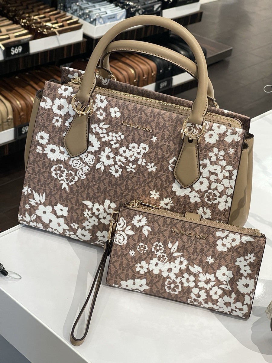 Set MICHAEL KORS Marilyn Medium Printed Signature Logo Satchel and